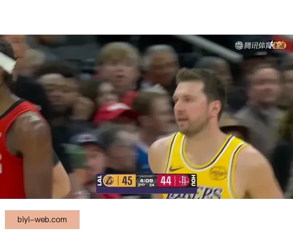 力压KD文班东契奇单月600分再夺大奖詹姆斯转发海报高调祝贺