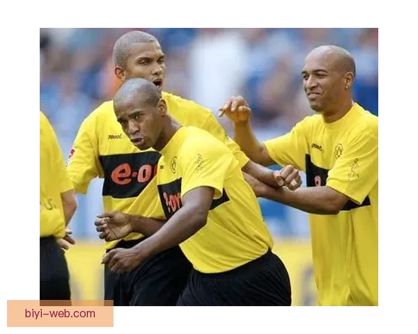 阿莫鲁索直言这是一场糟糕却关键的比赛仅三人表现值得认可引发热议