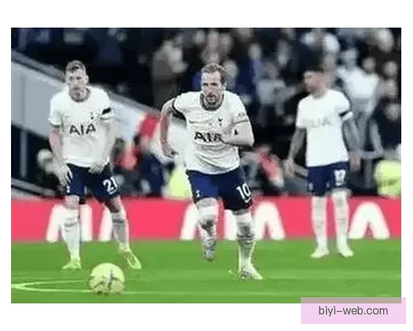 利雅得新月主场2比2战平布赖代梅特首开纪录莱昂纳多扳平比分